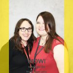 Manchmal trifft man auch tolle Bloggerinnen auf der Frankfurter Buchmesse - die dann sogar Fotos von einem machen! Danke, Charline (Bücherbrise)!